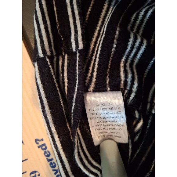 C Sleeveless Scoop Neck Dress Womens Size S Black White Stripes Casual Wear - Picture 7 of 9